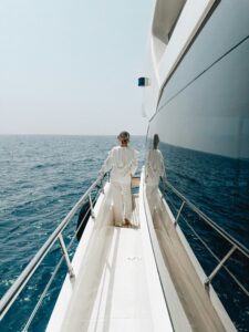 pre-purchase survey motor yacht
