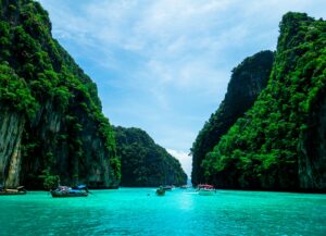 yacht maintenance Phuket