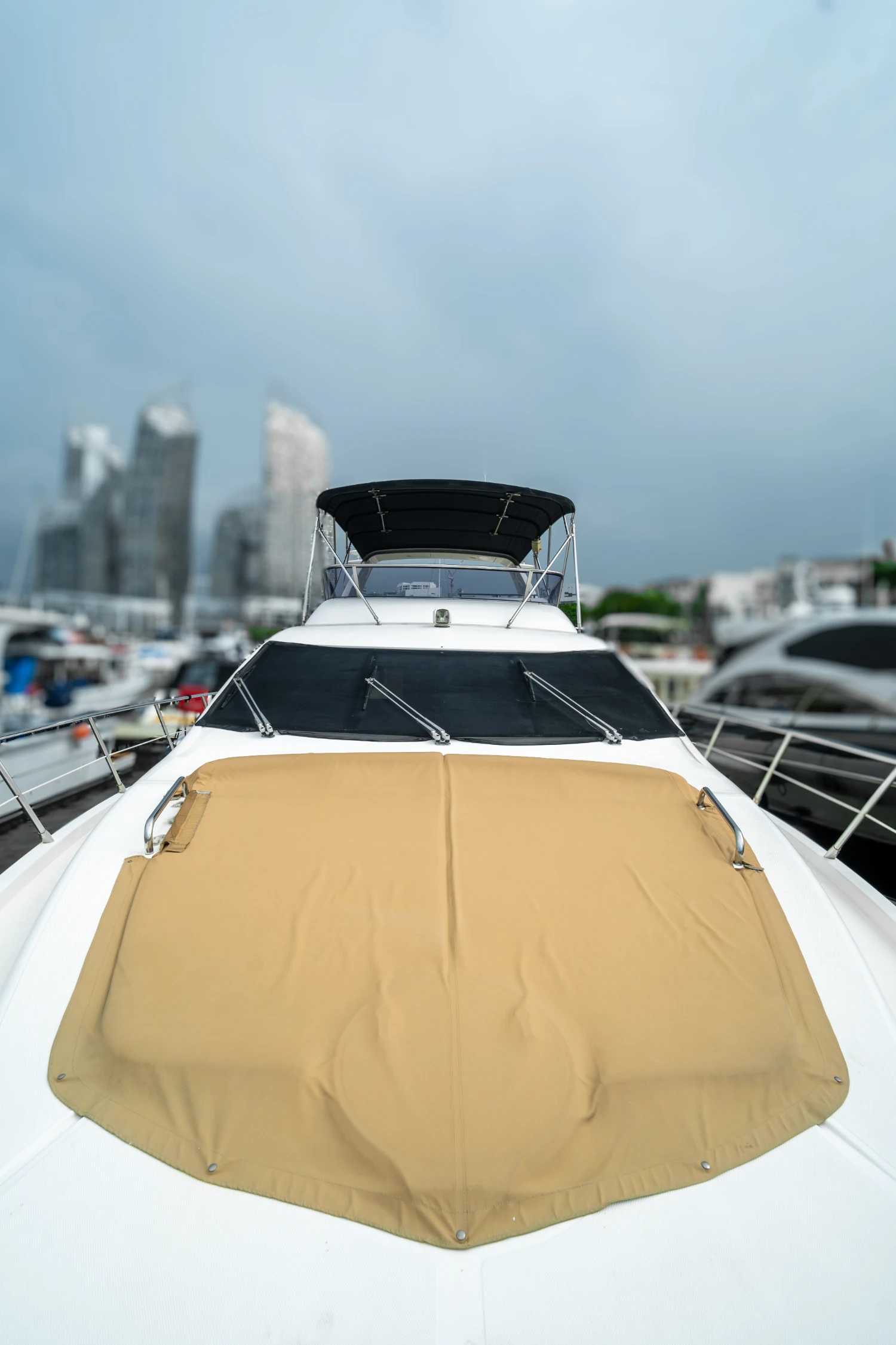 2009 Azimut 58
