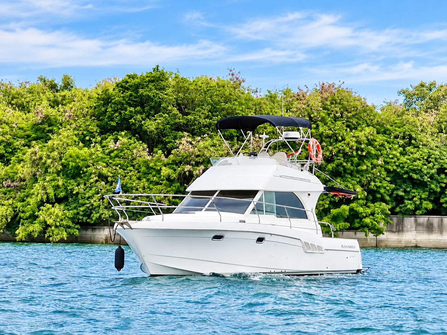 Esora 1 2007 Beneteau Antares 980